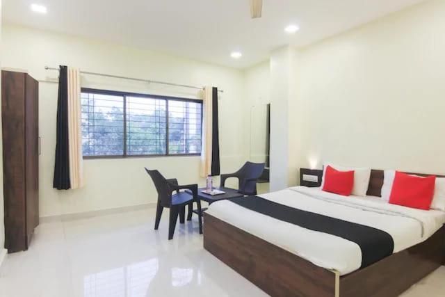 The Living Space Лонавла Екстер'єр фото