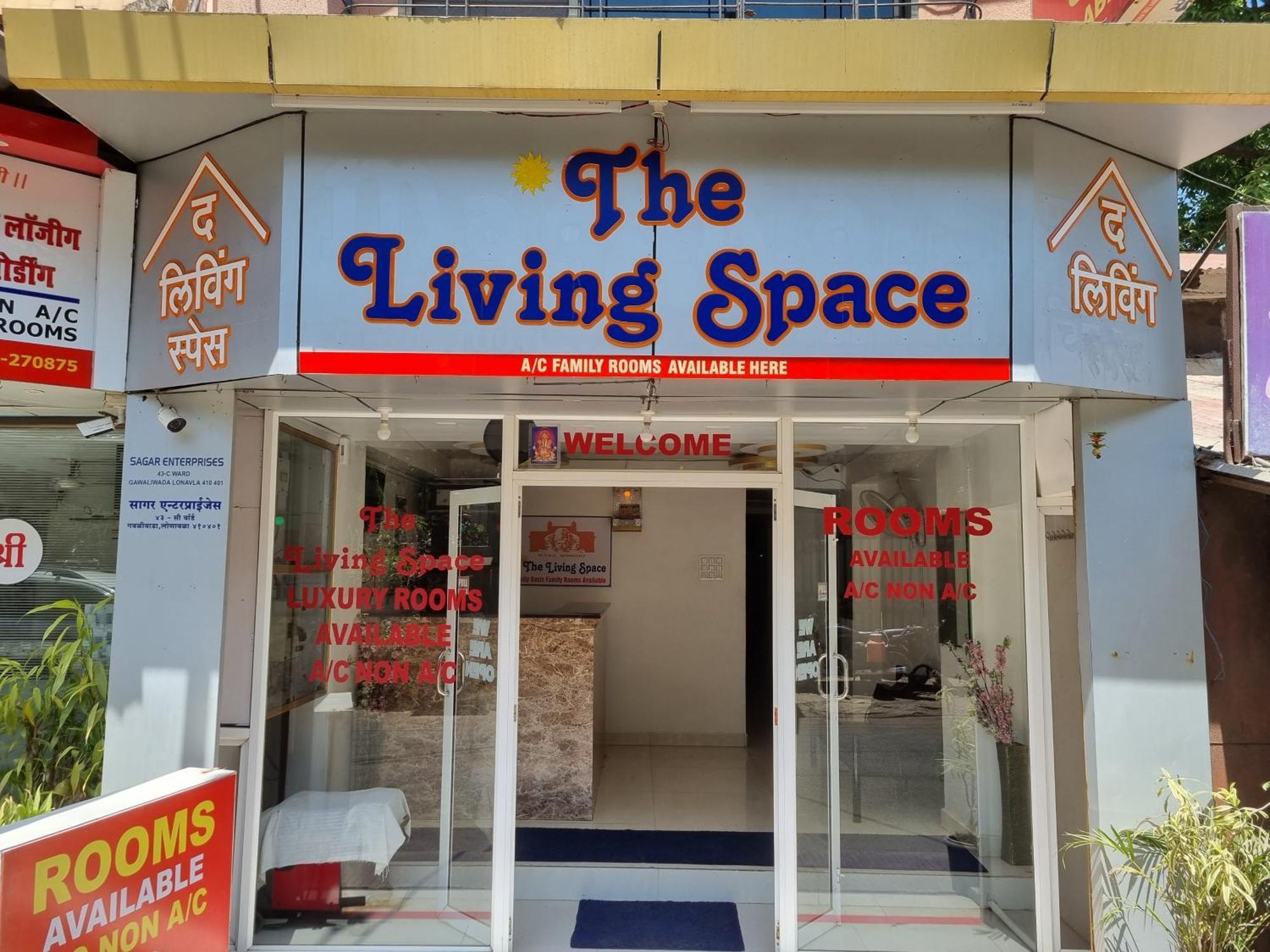The Living Space Лонавла Екстер'єр фото