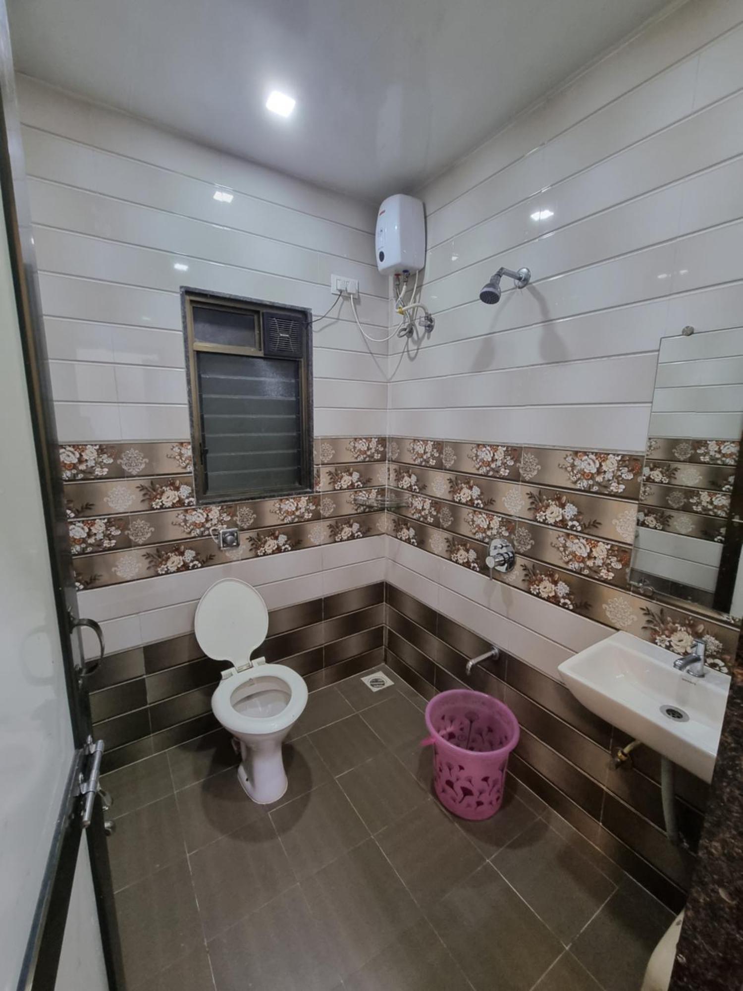 The Living Space Лонавла Екстер'єр фото